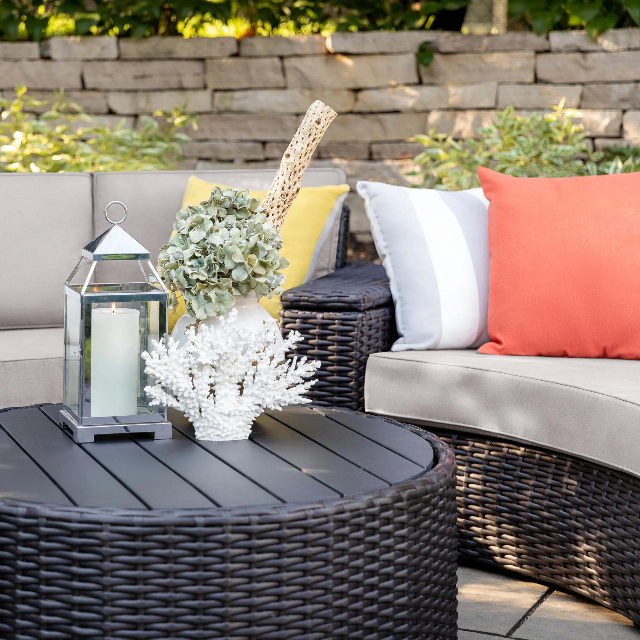 Elliot Outdoor Sofa - Image 6