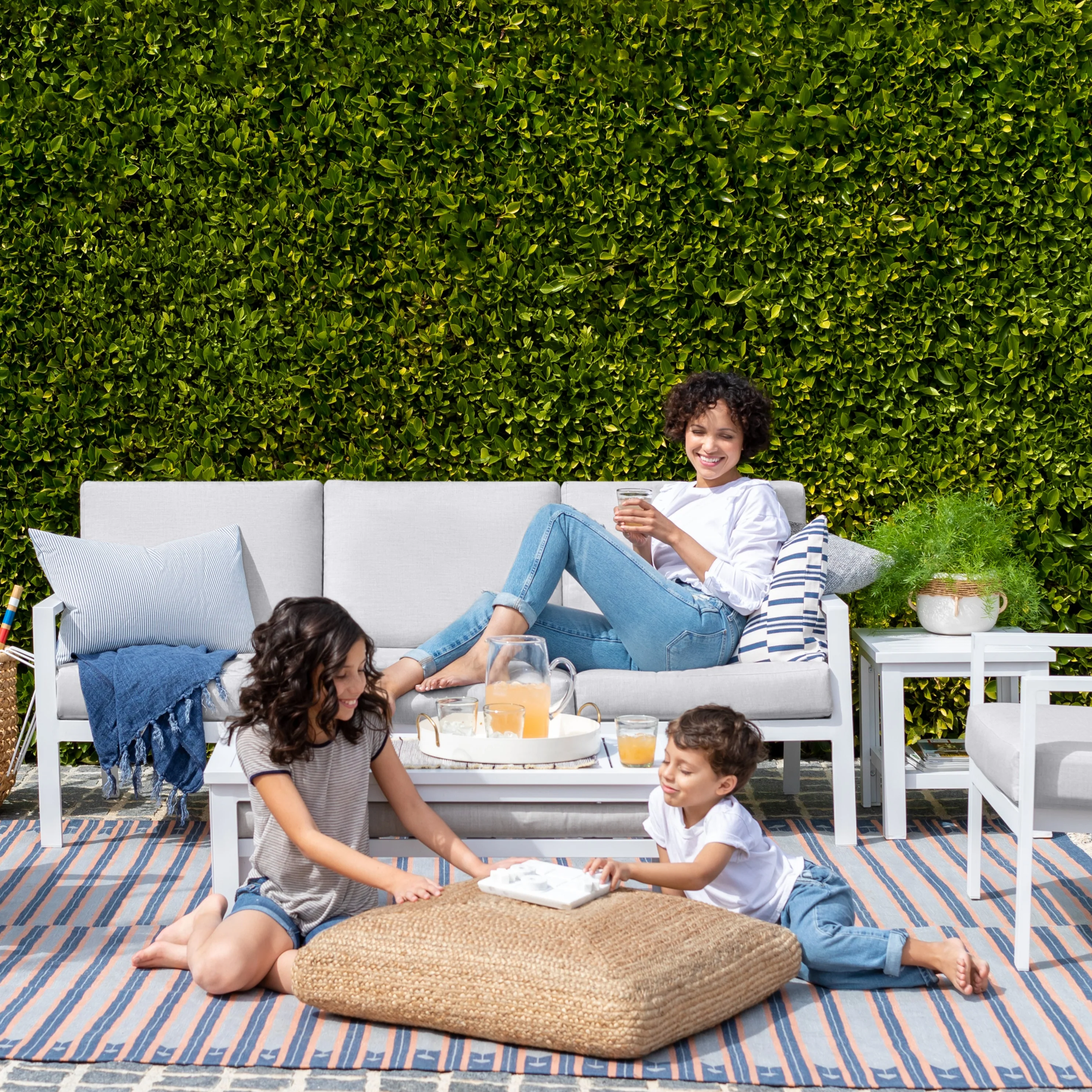 Luna Outdoor Fixed Chair - Image 3